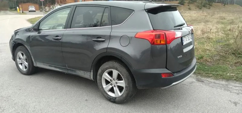 Toyota RAV4 cena 28000 przebieg: 305400, rok produkcji 2013 z Pilzno małe 277